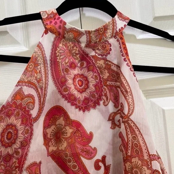 Express Pink and Orange Paisley Halter Blouse - Picture 2 of 8
